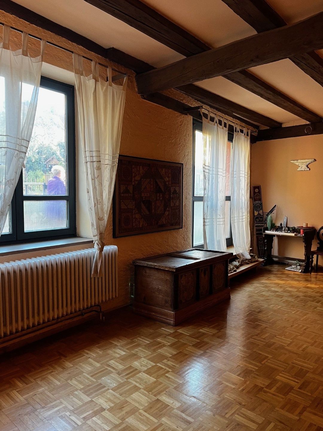 Gymnastikraum in der Hospitalstra&szlig;e von innen