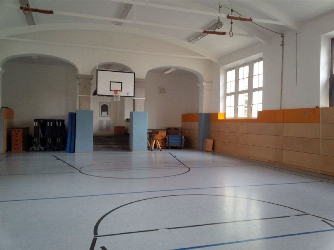 Foto vom Ort 'Luitpoldschule, alte Turnhalle'