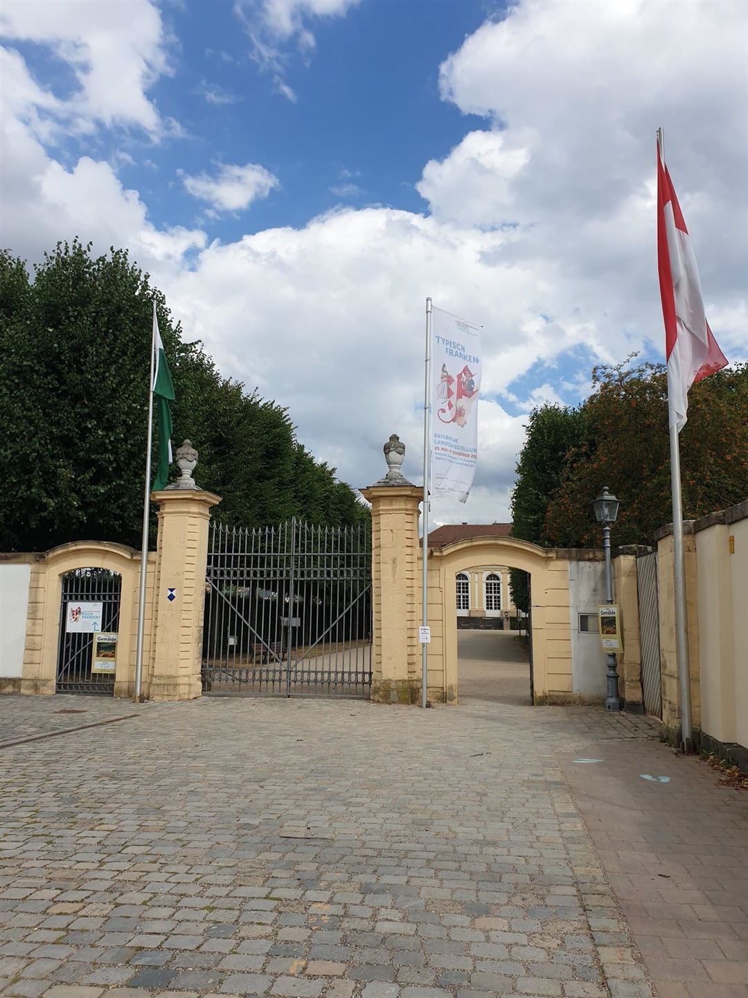 Foto vom Ort 'Hofgarten, Liegewiese'